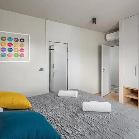 Luxury Voliera With Wellness In Vodnjan
